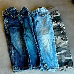 Bundle of jeans/pants-toddler